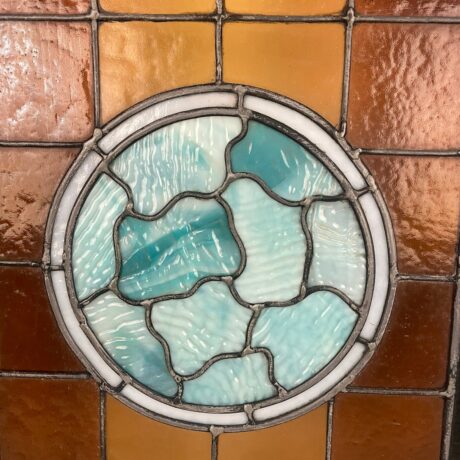 AG1045 Antique c1880 Aesthetic Era Victorian Arched Landing Window Jewels - Image 7