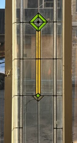 AG1054 Antique c1910 Craftsman Tall Stained Glass Diamond Arrow Window Restored - Image 2