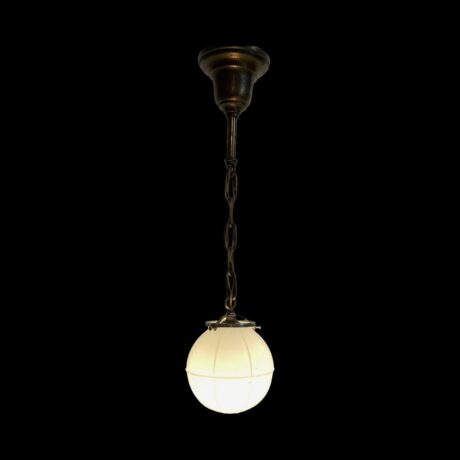 VL1180 Antique c1905 Brass Pendant Embossed Milk Glass Globe Shade Restored - Image 3