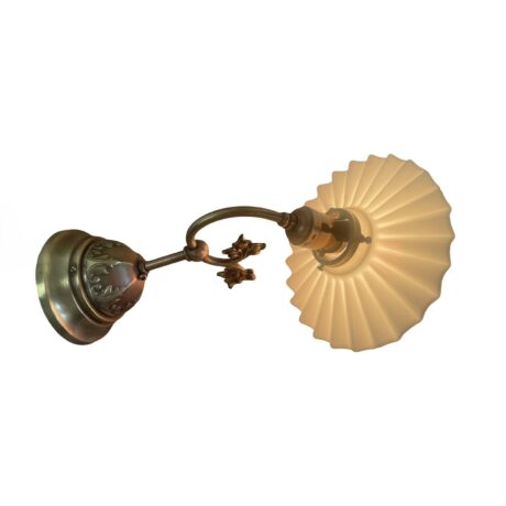 VL1274 Antique Victorian c1900 Brass Copper Embossed Sconce Opal Glass Restored - Image 3
