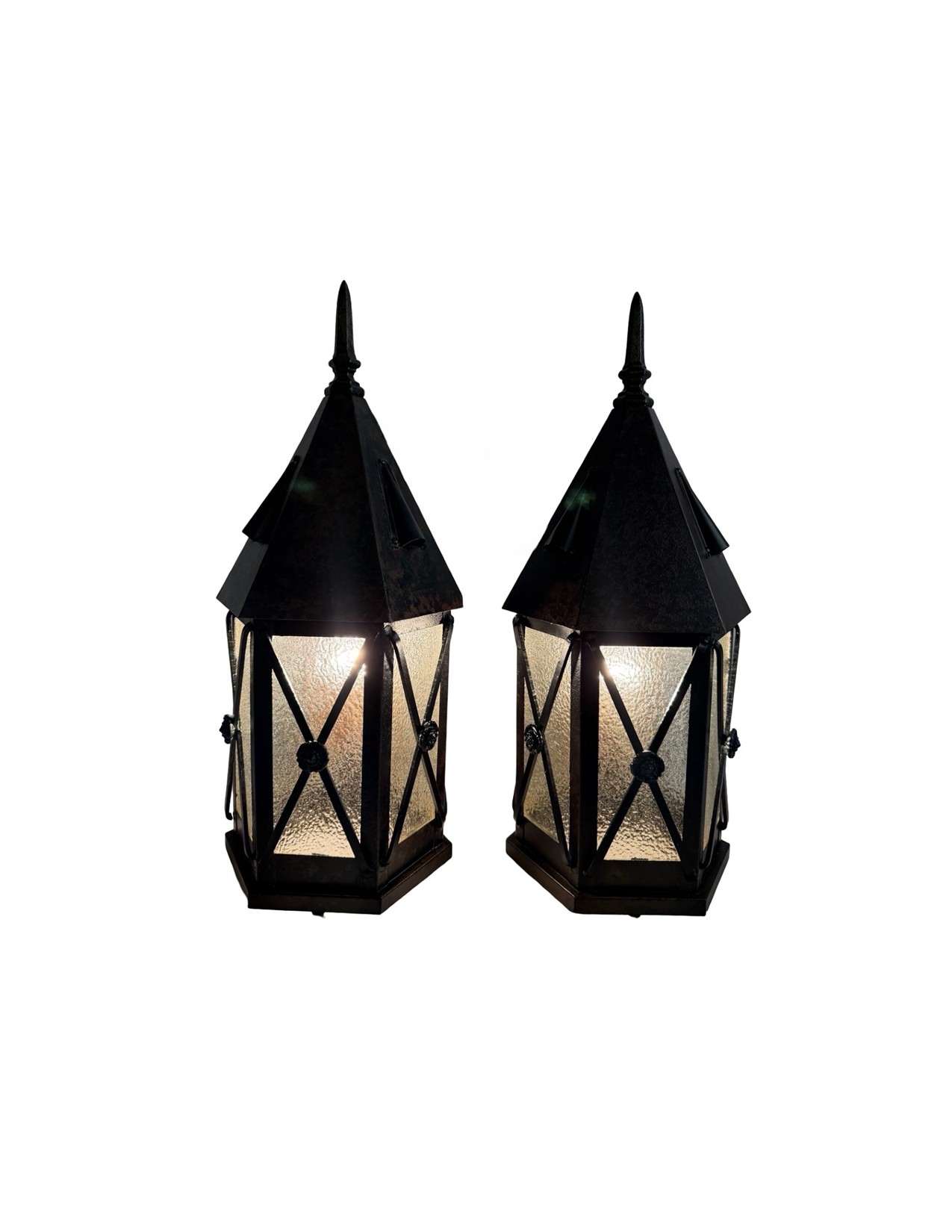 VL1293 Pair Vintage Tudor Cast & Wrought Iron Sconces c1939 Novelty Lighting Restored