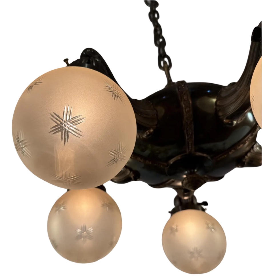 VL1342 Antique c1910 Classical Revival Cast & Stamped Brass Chandelier Restored - Image 2