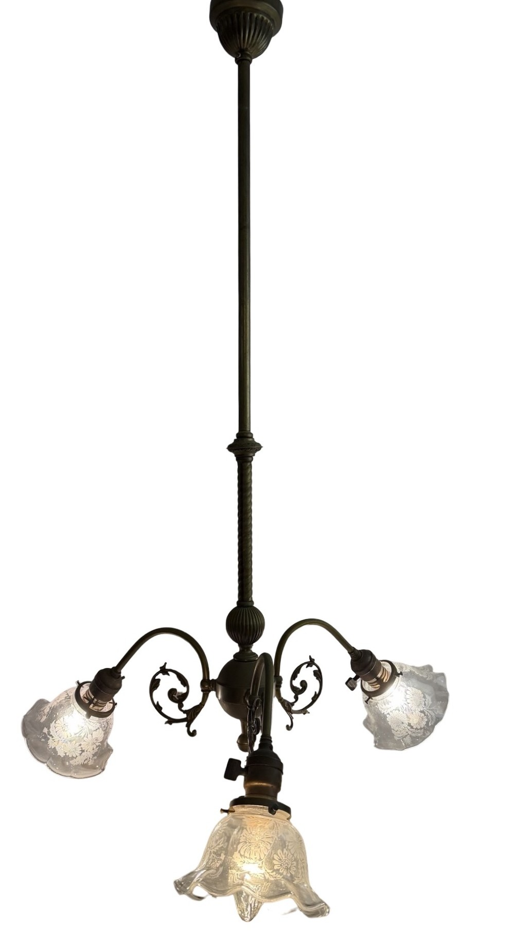 VL1336 Antique Victorian c1905 Brass 3-Light Loop Arm Chandelier Restored - Image 2