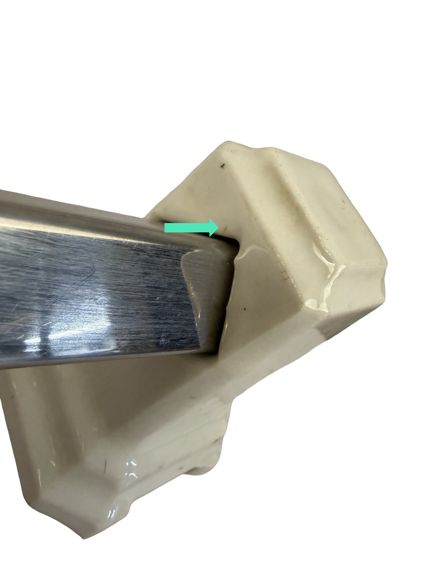 VBP1102 Vintage c1940 Mid Century Chrome Towel Bar Porcelain Ends - Image 4