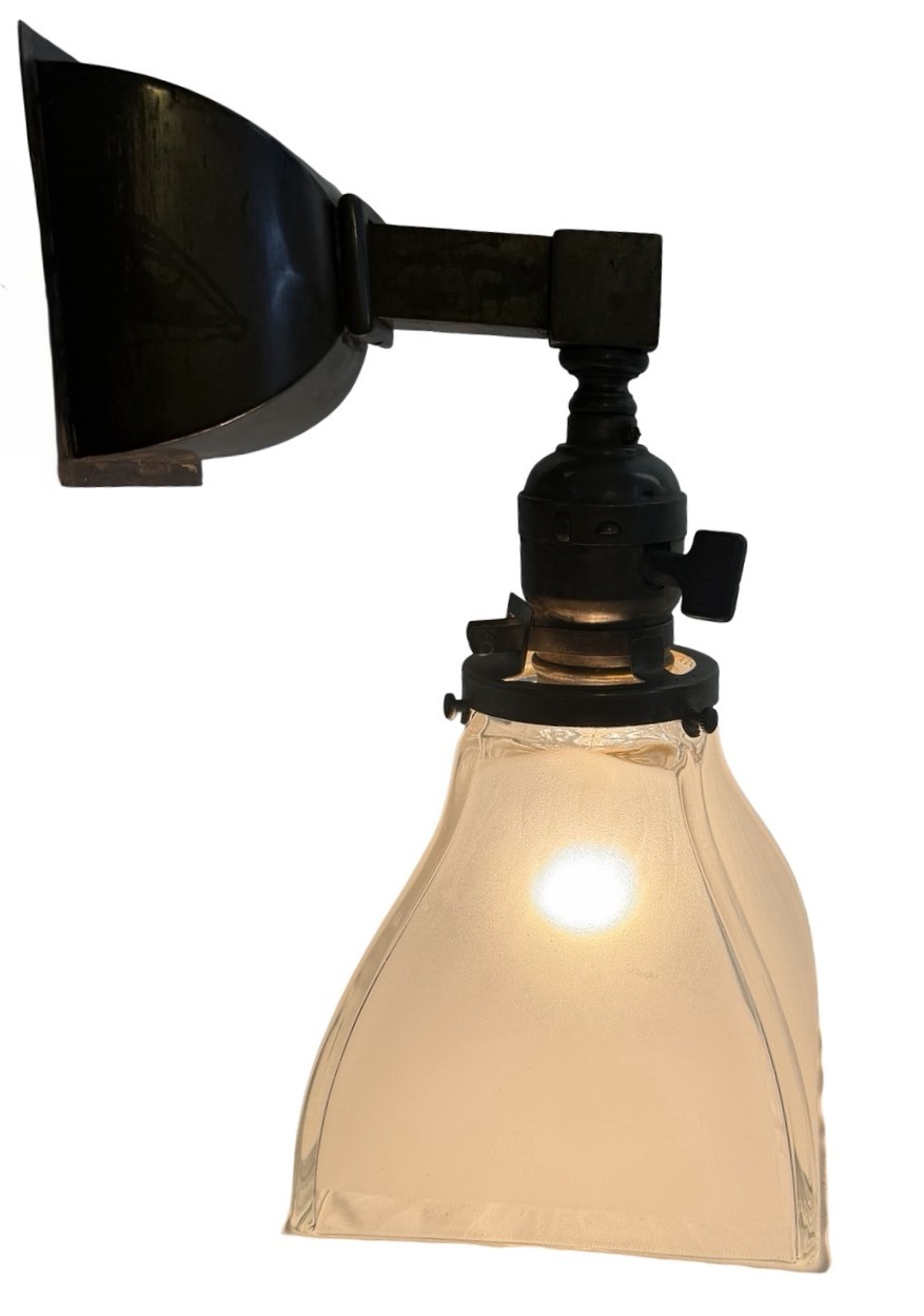 VL1325 Antique c1905 Craftsman Brass Beam Sconce Period Jefferson Shade Restored - Image 3