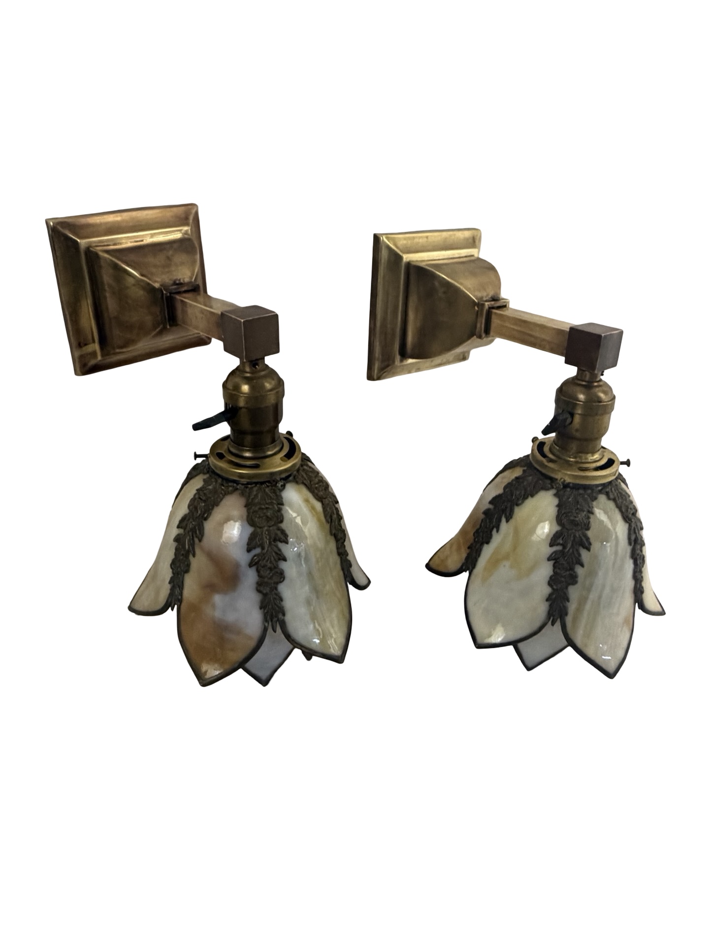 VL1368 Pair Antique Brass 1910 Sconces Williamson Slumped Petal Shades Mint RARE