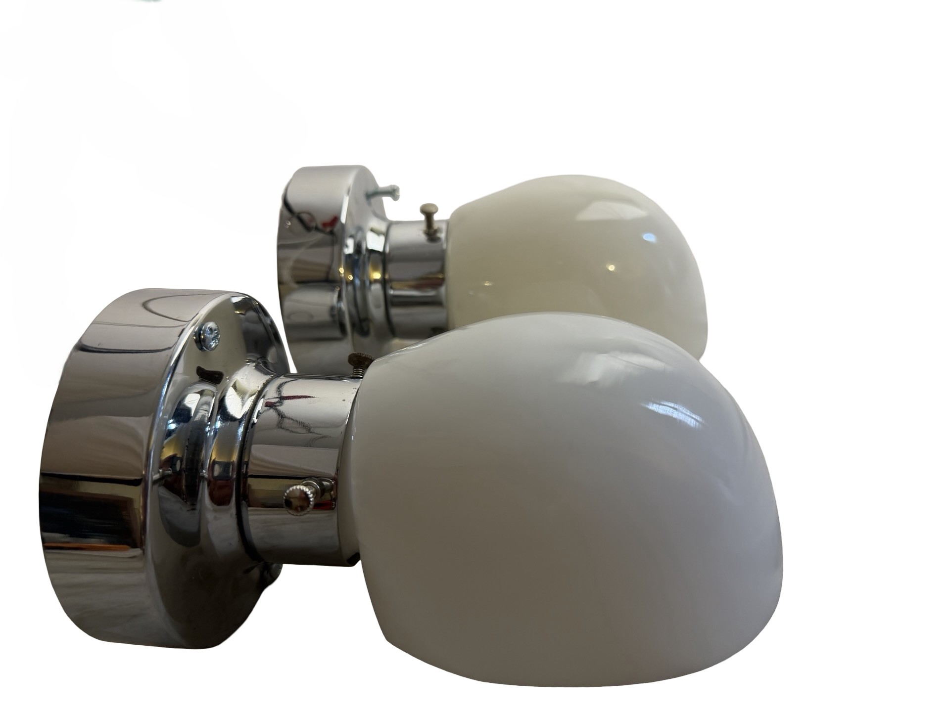 VL1376 Pr Vintage c1930 Art Deco Chrome Moe Bridges Sconces Milk Glass Restored - Image 2